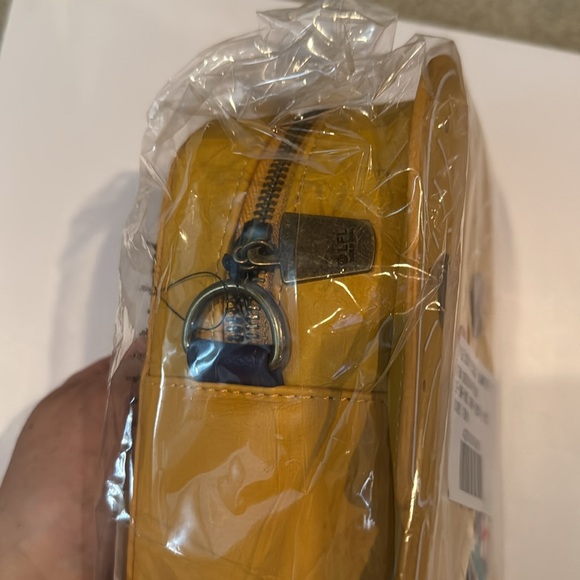 NWT Disney Parks Loungefly Crossbody Bag - Chewbacca Holiday Gingerbread - Picture 5 of 11